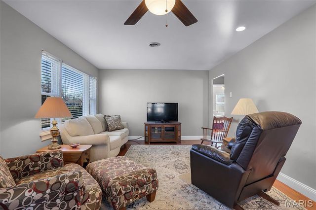 1403 Madison Avenue, Edwardsville, IL 62025