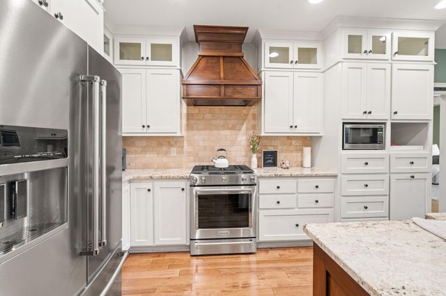 3767 Sunleaf Avenue, Medford, OR 97504