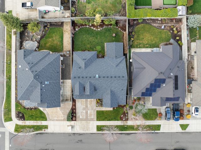 3767 Sunleaf Avenue, Medford, OR 97504