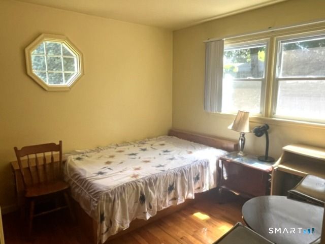 122 Black Point Road, East Lyme, CT 06357