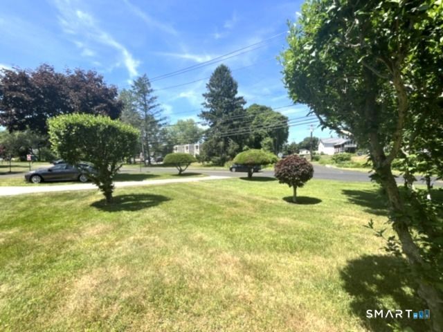 122 Black Point Road, East Lyme, CT 06357