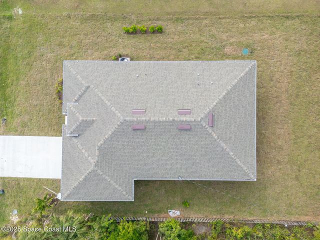 874 Cornelia Avenue SE, Palm Bay, FL 32909