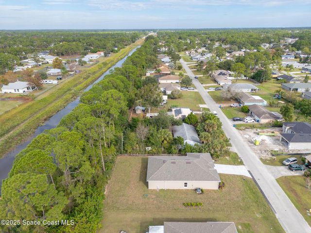 874 Cornelia Avenue SE, Palm Bay, FL 32909