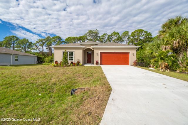 874 Cornelia Avenue SE, Palm Bay, FL 32909
