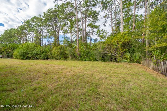 874 Cornelia Avenue SE, Palm Bay, FL 32909