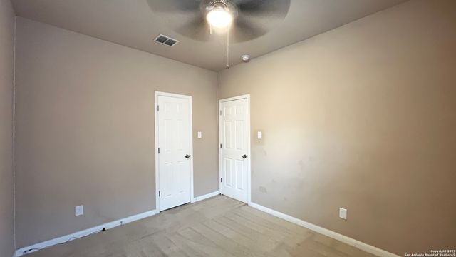 9422 WIND DANCER, San Antonio, TX 78251