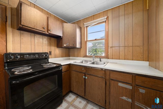 1407 N Main Ave Avenue, Sioux Falls, SD 57104