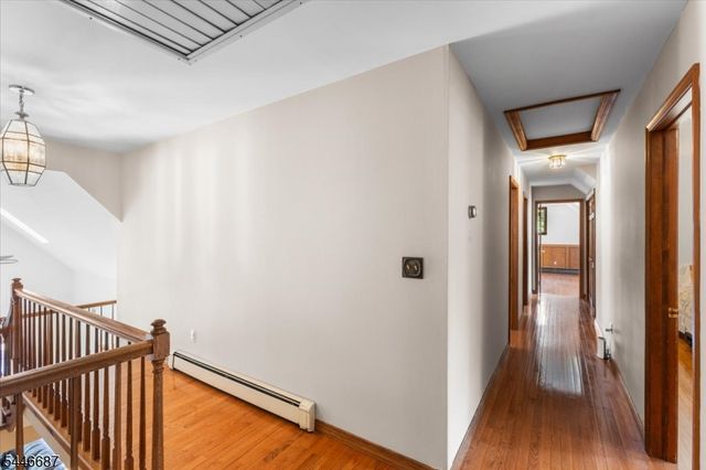 5 Cambridge Rd, Andover Twp., NJ 07848