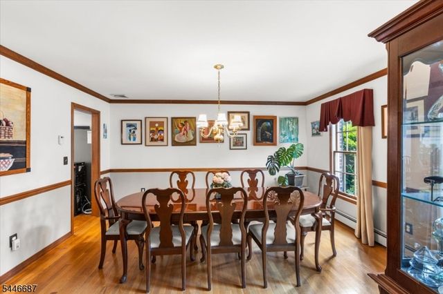 5 Cambridge Rd, Andover Twp., NJ 07848