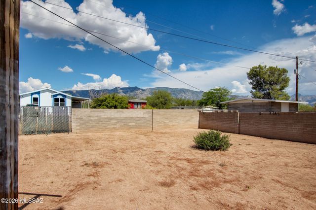 16682 N Ave Del Lasso, Tucson, AZ 85739