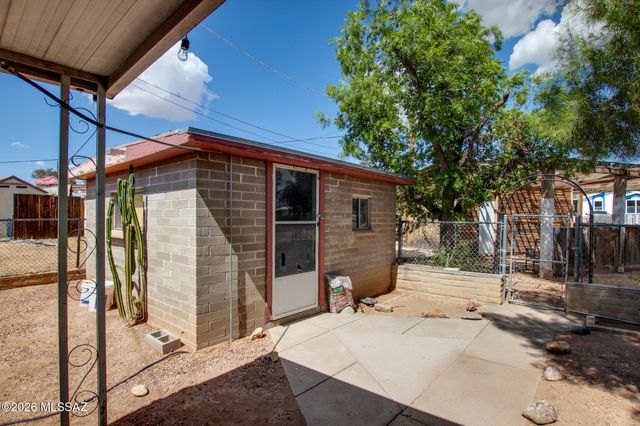 16682 N Ave Del Lasso, Tucson, AZ 85739