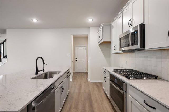 213 Clover BND, Liberty Hill, TX 78642