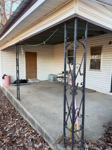 37 Park Circle, Evening Shade, AR 72532