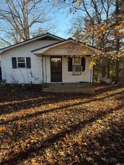 37 Park Circle, Evening Shade, AR 72532