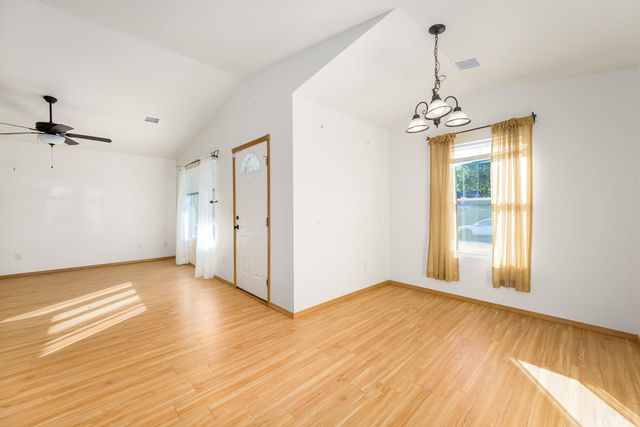 1258 N Green St, Wichita, KS 67214