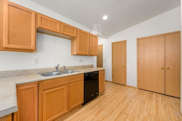 1258 N Green St, Wichita, KS 67214