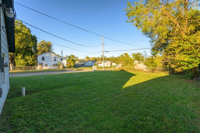 1258 N Green St, Wichita, KS 67214