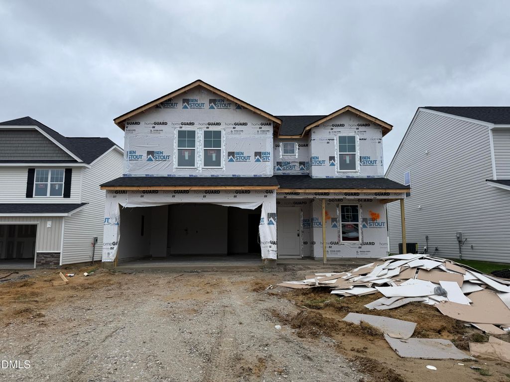 22 E Emily Gardens Drive, Selma, NC 27576