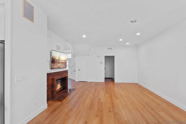 11249 caminito rodar, San Diego, CA 92126