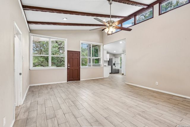 31320 SUNLIGHT DR, Bulverde, TX 78163
