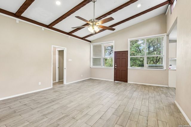 31320 SUNLIGHT DR, Bulverde, TX 78163