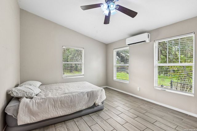 31320 SUNLIGHT DR, Bulverde, TX 78163