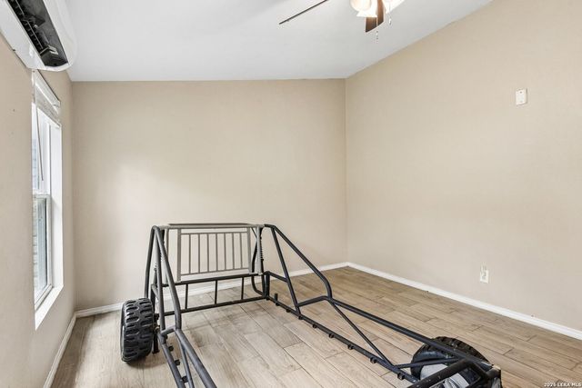 31320 SUNLIGHT DR, Bulverde, TX 78163