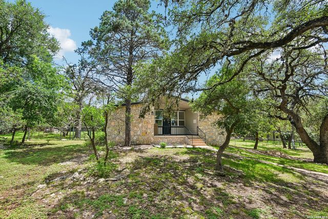 31320 SUNLIGHT DR, Bulverde, TX 78163