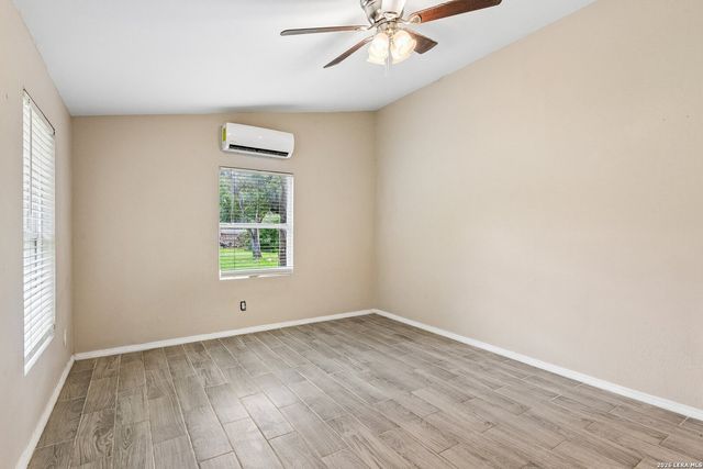31320 SUNLIGHT DR, Bulverde, TX 78163