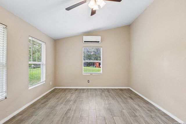 31320 SUNLIGHT DR, Bulverde, TX 78163