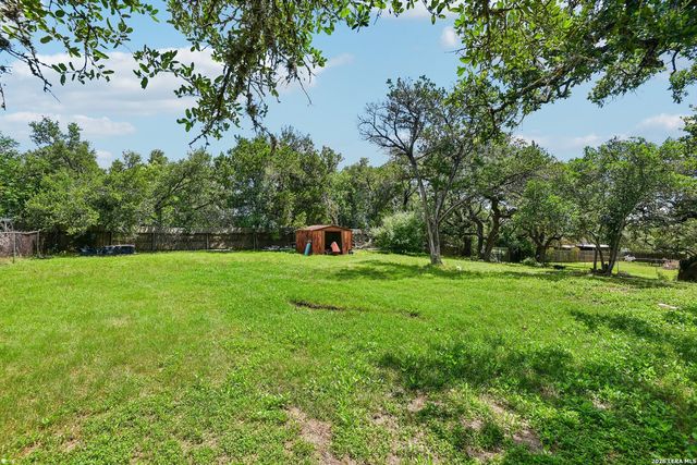 31320 SUNLIGHT DR, Bulverde, TX 78163