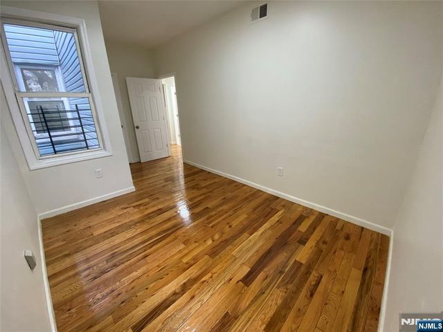 101 Hedden Terrace 2, Newark, NJ 07108