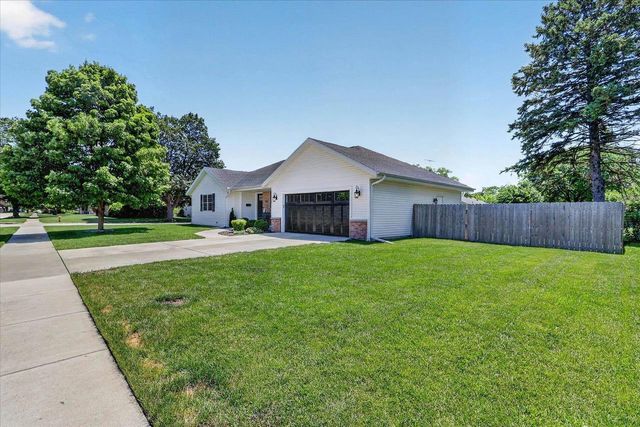2232 Rutledge Avenue, Janesville, WI 53545