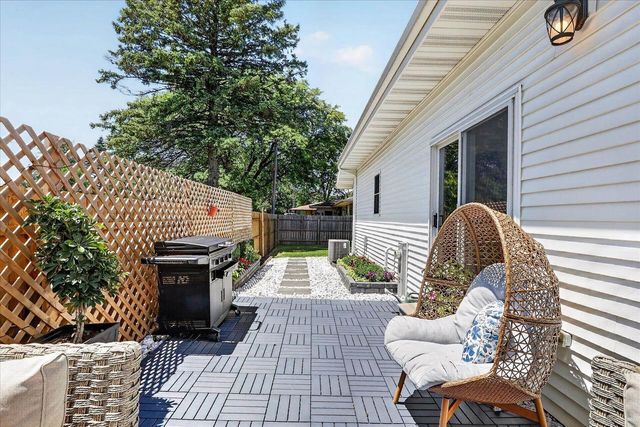 2232 Rutledge Avenue, Janesville, WI 53545