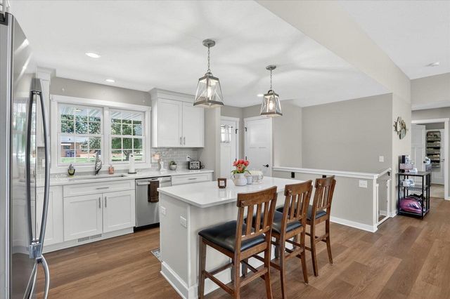 2232 Rutledge Avenue, Janesville, WI 53545