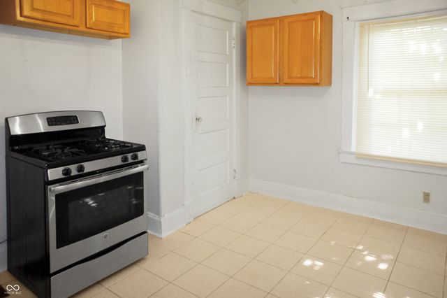 909 W Roache Street, Indianapolis, IN 46208