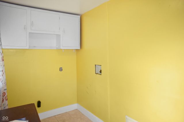 909 W Roache Street, Indianapolis, IN 46208
