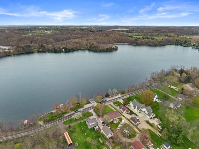 N95W26705 County Road Q, Colgate, WI 53017