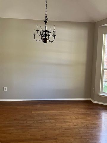 5721 Bandera Drive, The Colony, TX 75056