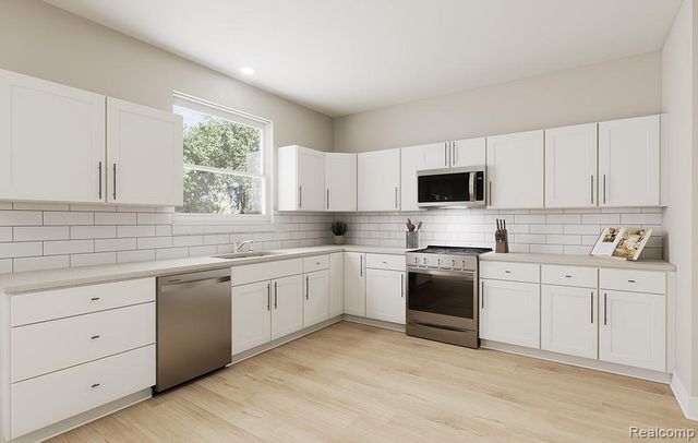 61753 Courtland Drive, Lyon Charter Township, MI 48178