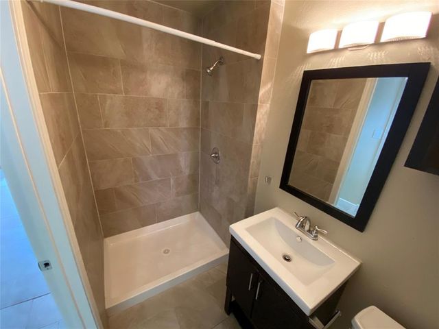 2402 Rio Grande ST 3, Austin, TX 78705