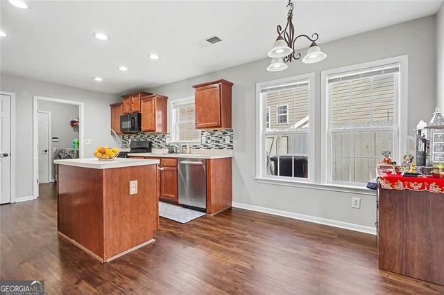 2416 Centennial Hill Way NW, Acworth, GA 30102