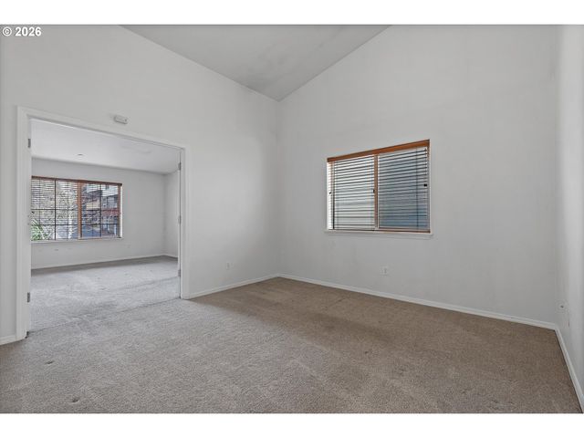 15591 Sw STONE RIDGE Cir, Beaverton, OR 97007