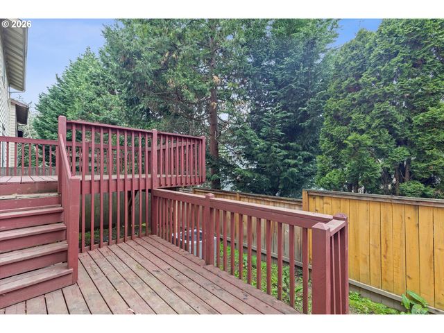 15591 Sw STONE RIDGE Cir, Beaverton, OR 97007