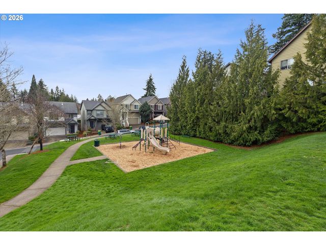 15591 Sw STONE RIDGE Cir, Beaverton, OR 97007