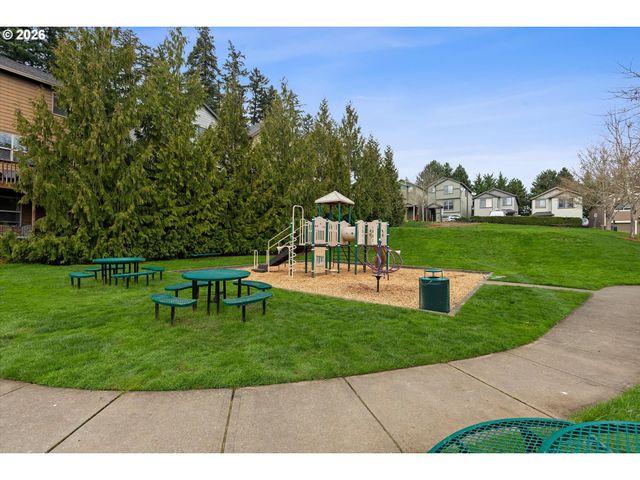 15591 Sw STONE RIDGE Cir, Beaverton, OR 97007