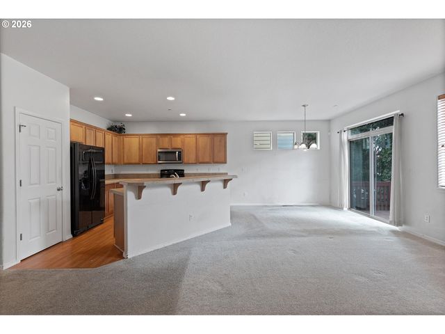 15591 Sw STONE RIDGE Cir, Beaverton, OR 97007