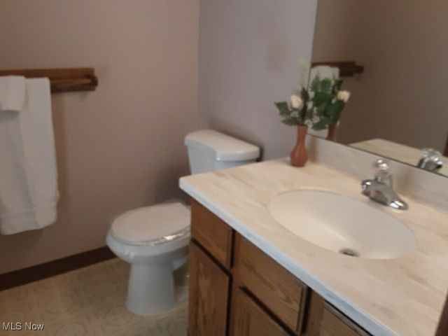 15504 Roxboro Drive, Middleburg Heights, OH 44130