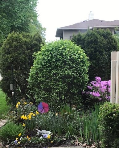 15504 Roxboro Drive, Middleburg Heights, OH 44130