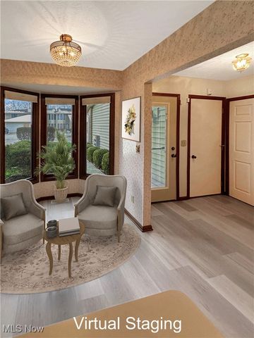 15504 Roxboro Drive, Middleburg Heights, OH 44130